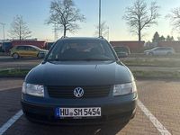 Gebraucht VW Passat Comfortline 101 PS (74 kW) 1998 Grün Limousine