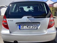 Gebraucht Mercedes A150 95 PS (69 kW) 2006 Silber Van / Kleinbus