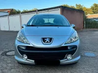 Gebraucht Peugeot 207 73 PS (53 kW) 2010 Grau Kleinwagen