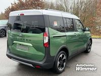 Neu Ford Tourneo Active 100 kW (136 PS) 2025 Bursting green metallic Kombi