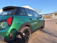 Gebraucht Mini Cooper S Classic 204 PS (150 kW) 2025 Grün Kleinwagen