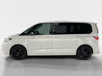 Gebraucht VW Multivan Life 150 PS (110 kW) 2023 Candy white Van