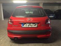 Gebraucht Peugeot 206 60 PS (44 kW) 2009 Rot Limousine