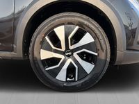 Neu Dacia Sandero Expression 91 PS (66 kW) 2025 Oxidgrün Limousine