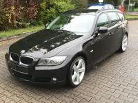 Gebraucht BMW 318 143 PS (105 kW) 2011 Schwarz Kombi