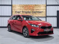 Gebraucht Kia Ceed Spirit 136 PS (100 kW) 2019 Rot Kleinwagen