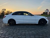 Gebraucht Mercedes C300 245 PS (180 kW) 2020 Weiß Limousine