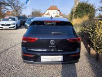 Gebraucht VW Golf VII Life 150 PS (110 kW) 2021 Schwarz Kleinwagen