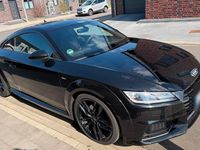 Second-hand Audi TT S-Line 184 CP (135 kW) 2015 Negru Coupe