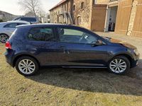 Second-hand VW Golf VII LOUNGE 125 CP (91 kW) 2015 Albastru Hatchback