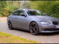 Gebraucht BMW 320 170 PS (125 kW) 2010 Grau Coupé