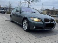 Gebraucht BMW 330 245 PS (180 kW) 2009 Grau Limousine