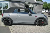 Gebraucht Mini John Cooper Works Cabriolet 231 PS (169 kW) 2019 Moonwalk grey Cabrio
