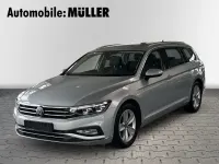 Gebraucht VW Passat Elegance 150 PS (110 kW) 2023 Silber Kombi