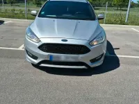 Gebraucht Ford Focus 105 PS (77 kW) 2016 Grün Kombi