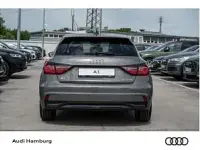 Neu Audi A1 116 PS (85 kW) 2026 Grau (chronosgrau metallic) SUV