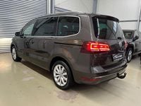 Gebraucht VW Sharan Highline 177 PS (130 kW) 2020 Black oak brown metallic Van / Kleinbus