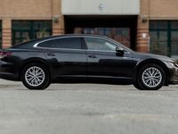 Gebraucht VW Arteon 150 PS (110 kW) 2018 Grau Kleinwagen