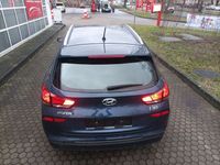 gebraucht Hyundai i30 Kombi 1.0 T-GDI Premium