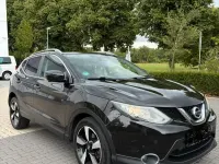 Gebraucht Nissan Qashqai 131 PS (96 kW) 2016 Andere farben SUV
