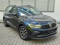 Gebraucht VW Tiguan Life 150 PS (110 kW) 2021 Schwarz SUV