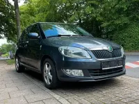Gebraucht Skoda Fabia Active 75 PS (55 kW) 2012 Grau Limousine