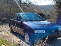 Second-hand Opel Astra 71 CP (52 kW) 1995 Berlinǎ