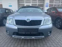 Gebraucht Skoda Octavia Ambition 160 PS (117 kW) 2012 Silber Kombi