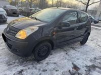 Gebraucht Nissan Pixo 68 PS (50 kW) 2011 Schwarz Kleinwagen