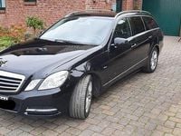 Gebraucht Mercedes E200 Avantgarde 184 PS (135 kW) 2011 Schwarz Kombi