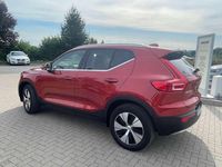 Gebraucht Volvo XC40 Core 261 PS (191 kW) 2022 Fusion red SUV