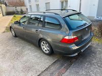Gebraucht BMW 523 177 PS (130 kW) 2006 Grau Kombi