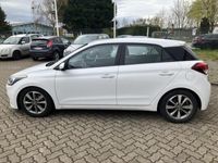 gebraucht Hyundai i20 1.0 Trend blue