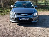 Gebraucht Hyundai i30 Classic 90 PS (66 kW) 2011 Grau Limousine