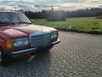 gebraucht Mercedes 230 w123