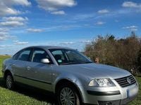 Gebraucht VW Passat 116 PS (85 kW) 2001 Silber Limousine