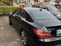 Gebraucht Mercedes CLA180 122 PS (89 kW) 2018 Schwarz Limousine