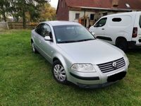 Gebraucht VW Passat 131 PS (96 kW) 2003 Silber Limousine