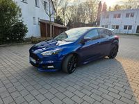 Gebraucht Ford Focus ST 250 PS (183 kW) 2018 Blau Limousine