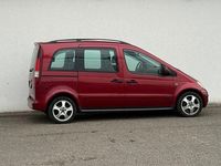 Gebraucht Mercedes Vaneo 125 PS (91 kW) 2003 Rot Van / Kleinbus