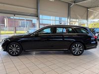 Gebraucht Mercedes E220 194 PS (142 kW) 2021 Schwarz Limousine