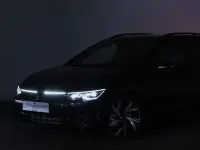 Gebraucht VW Golf VIII Style 150 PS (110 kW) 2024 Grenadillschwarz metallic Kombi