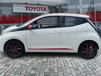 Gebraucht Toyota Aygo X-play 69 PS (50 kW) 2017 Weiss Kleinwagen