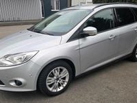 Gebraucht Ford Focus 95 PS (69 kW) 2012 Silber Kombi