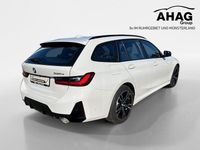 Gebraucht BMW 330e Performance 292 PS (214 kW) 2025 Weiß Kombi