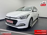 Gebraucht Hyundai i20 Classic 75 PS (55 kW) 2015 Weiß Kleinwagen