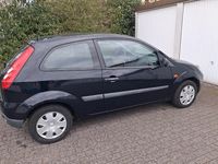Gebraucht Ford Fiesta 60 PS (44 kW) 2006 Blau Kleinwagen