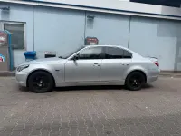 Gebraucht BMW 530 231 PS (169 kW) 2004 Silber Limousine