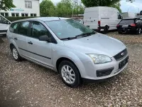 Gebraucht Ford Focus 101 PS (74 kW) 2006 Silber Limousine