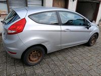 Gebraucht Ford Fiesta 80 PS (58 kW) 2008 Grau Kleinwagen